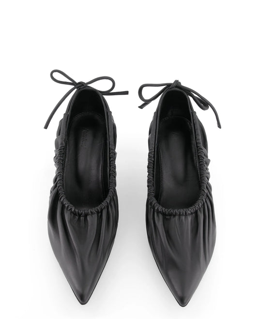 BLACK HEELS WITH ANKLE TIE